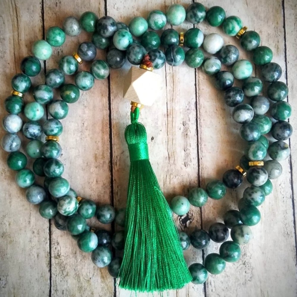 108 Qinghai Jade Mala Neckace